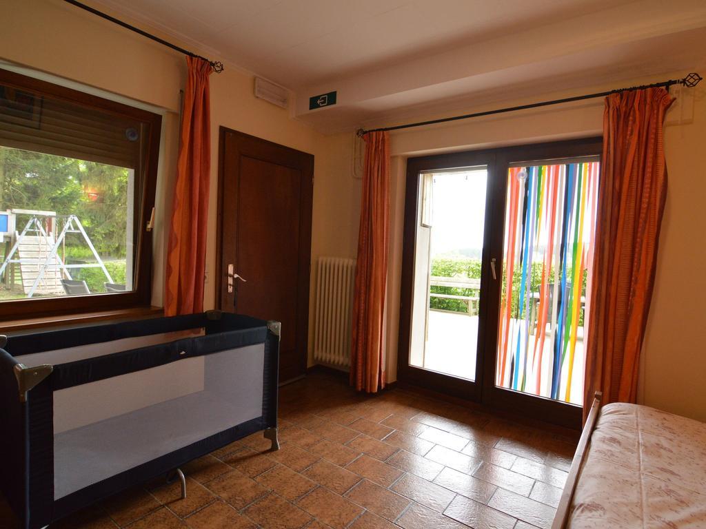 Modish Holiday Home In Waimes With Sauna Kültér fotó
