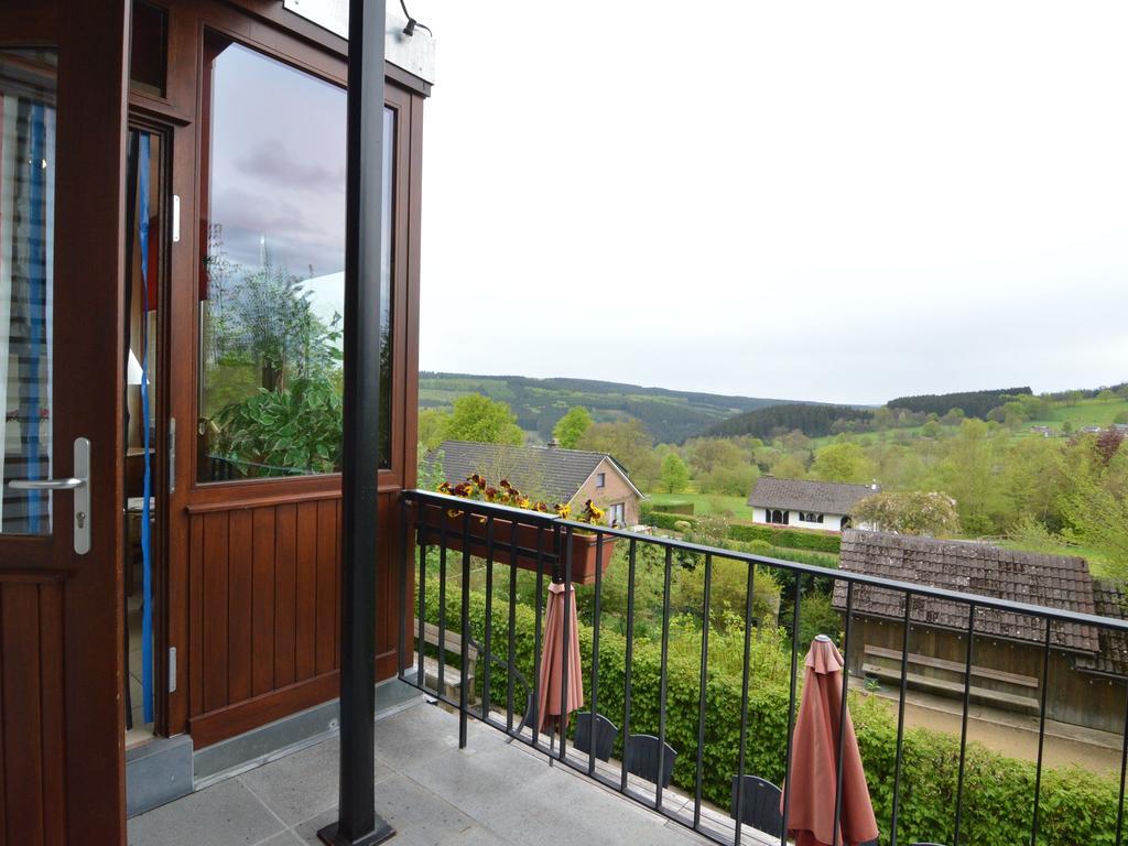 Modish Holiday Home In Waimes With Sauna Kültér fotó